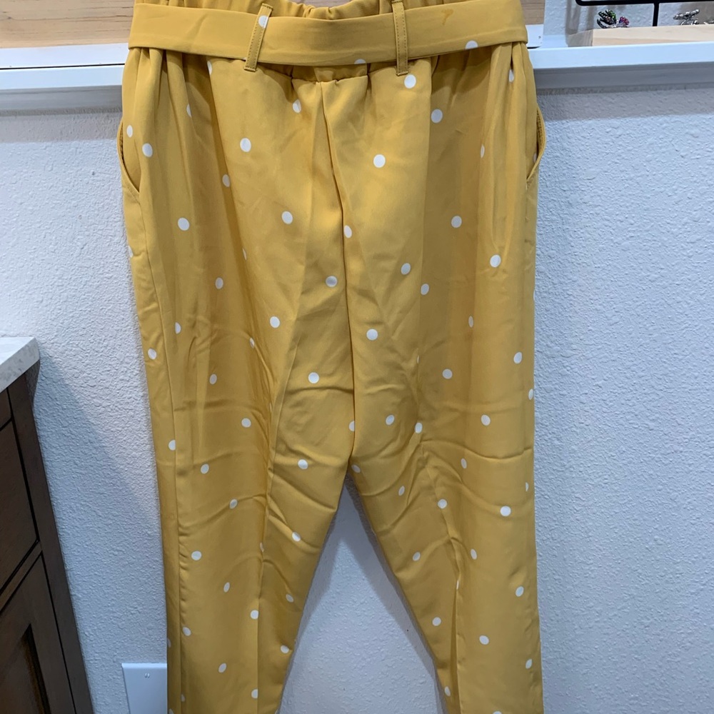 Pants - Picture 3 of 6